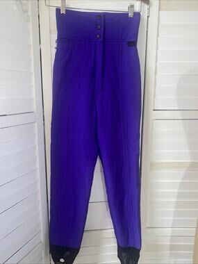 SPORTIQUE APPAREL CO. Women’s Purple Stirrup Ski Resort Jogger Sweatpants Small